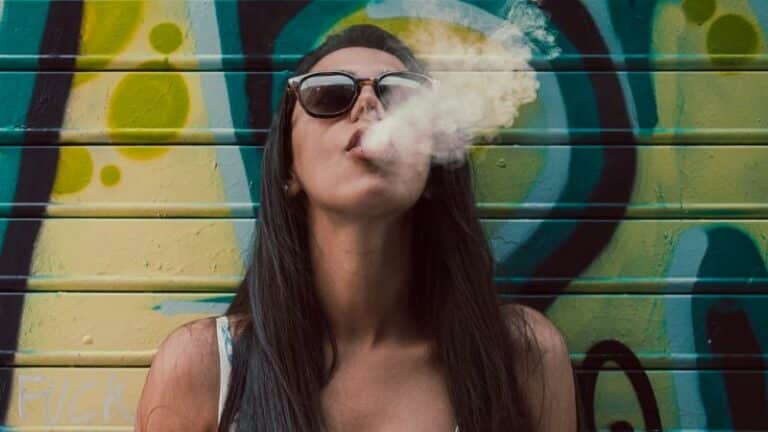 Lifestyle News - Americans Smoke Weed More Regularly Than Cigarettes